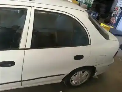 Peça sobressalente para automóvel em segunda mão porta do automóvel traseira esquerda por hyundai accent 1.3 g -4eh referências oem iam 7700322043a
