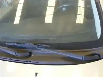 Second-hand car spare part LEFT FRONT WINDSHIELD WIPER ARM for TOYOTA COROLLA (E12)  OEM IAM references   