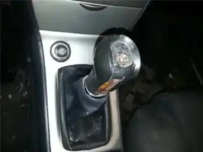 Second-hand car spare part GEAR LEVER for TOYOTA COROLLA (E12)  OEM IAM references   