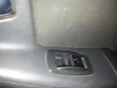 Peça sobressalente para automóvel em segunda mão botão / interruptor elevador vidro traseiro direito por toyota corolla (e12) 1.6 16v referências oem iam 