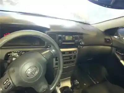 Peça sobressalente para automóvel em segunda mão tablier por toyota corolla (e12) 1.6 16v referências oem iam 5530212030b0