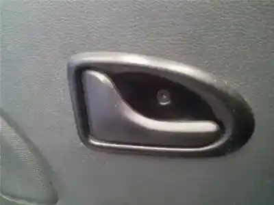 Автозапчасти б/у левая передняя внутренняя ручка за dacia logan mcv (ks_) 1.5 dci (ks0k) ссылки oem iam 7700353282