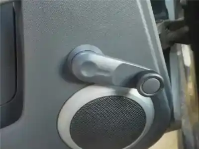 Автозапчасти б/у ручка заднего левого окна за smart forfour 1.1 cat ссылки oem iam 