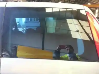 Second-hand car spare part left rear triangle quarter glass for fiat ulysse (179) 2.2 jtd dynamic oem iam references 