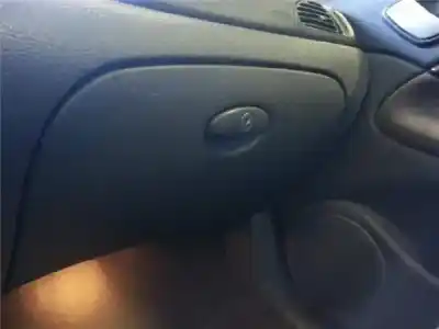 Peça sobressalente para automóvel em segunda mão porta luvas por citroen c5 berlina 1.8 16v (rc6fzb) referências oem iam 8920na