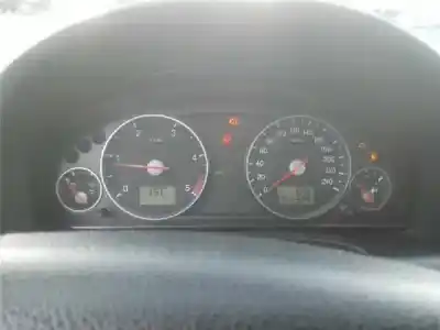Recambio de automóvil de segunda mano de CUADRO COMPLETO para FORD MONDEO BERLINA  referencias OEM IAM NVE1221  