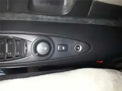 Second-hand car spare part rear right power window switch for peugeot 807 2.0 hdi oem iam references 