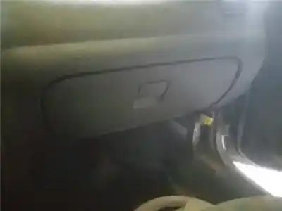 Second-hand car spare part glove compartment for daewoo lanos 1.4 oem iam references 96330397