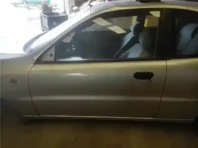 Second-hand car spare part left front door for daewoo lanos 1.4 oem iam references 96303834