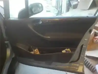 Автозапчастина б/у обработка передніх правіх дверей для mercedes-benz clase a (w168) 1.4 cat посилання на oem iam 16872052707f31