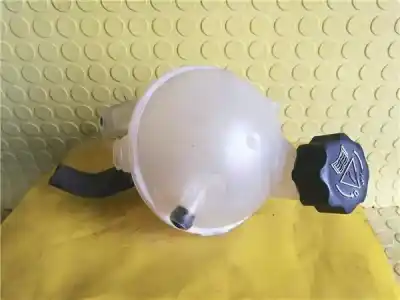 Peça sobressalente para automóvel em segunda mão vaso de expansão por citroen c4 coupe 1.6 16v hdi fap referências oem iam 