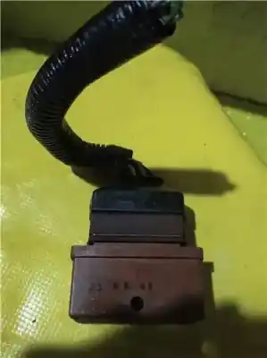 Pezzo di ricambio per auto di seconda mano scatola di preriscaldamento per citroen c4 berlina 1.4 16v riferimenti oem iam 250392