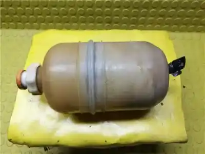 Second-hand car spare part expansion bottle for peugeot 309 1.6 oem iam references 9153890580