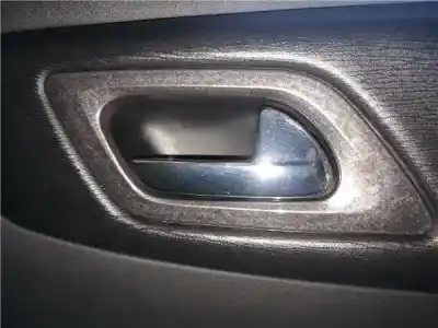 Peça sobressalente para automóvel em segunda mão puxador interior dianteiro direito por citroen c4 berlina 2.0 hdi cat (rhr / dw10bted4) referências oem iam 