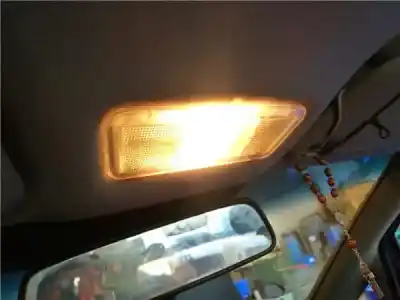 Peça sobressalente para automóvel em segunda mão luz interior por opel zafira a 2.0 16v di referências oem iam 09104347