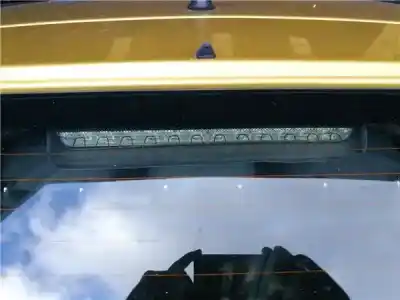 Pezzo di ricambio per auto di seconda mano luce freno centrale per opel corsa b 1.4 si riferimenti oem iam 1222763