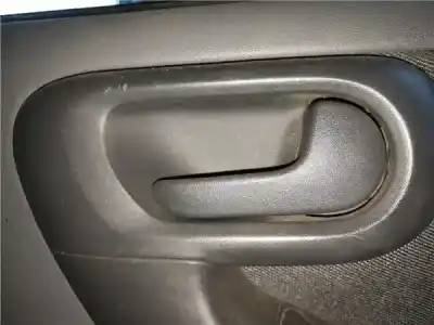Pezzo di ricambio per auto di seconda mano maniglia interna anteriore destra per opel corsa b 1.4 si riferimenti oem iam 
