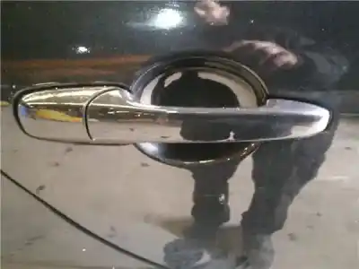 Peça sobressalente para automóvel em segunda mão puxador exterior traseiro direito por mazda 6 berlina 2.0 d referências oem iam 