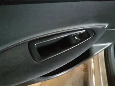 Peça sobressalente para automóvel em segunda mão botão / interruptor elevador vidro traseiro esquerdo por citroen c4 berlina 2.0 hdi cat (rhr / dw10bted4) referências oem iam 
