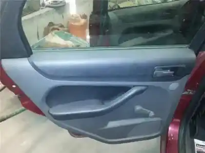 Gebrauchtes Autoersatzteil TÜRVERKLEIDUNG HINTEN LINKS zum FORD FOCUS BERLINA (CAP)  OEM-IAM-Referenzen 1515418  