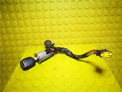 Second-hand car spare part ignition switch for renault clio ii fase ii (b/cb0) 1.4 16v oem iam references 3l1153