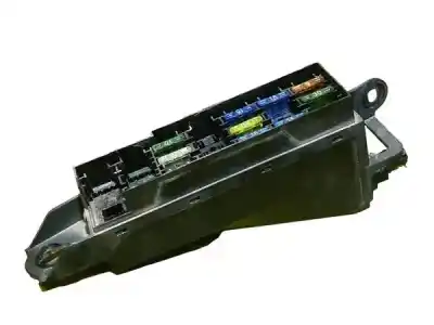 Pièce détachée automobile d'occasion boîtes à fusibles pour renault clio i fase i+ii (b/c57) 1.2 (5/357y. 5/357k) références oem iam 7703397084  