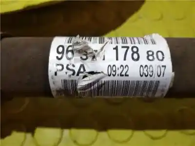 Peça sobressalente para automóvel em segunda mão transmissão dianteira direita por citroen c4 coupe 1.6 16v hdi fap referências oem iam 9637117880