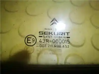 Peça sobressalente para automóvel em segunda mão vidro de custódia triangular traseiro esquerdo por citroen ax 1.1 referências oem iam 43r000015  