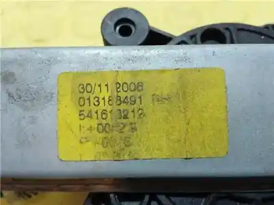 Автозапчастина б/у регулятор переднього правого скла для opel corsa d 1.3 16v cdti cat (z 13 dth / l4i) посилання на oem iam 013188491  541613212