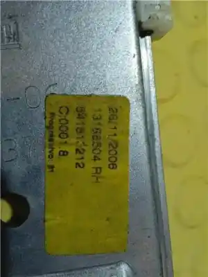 Pezzo di ricambio per auto di seconda mano maniglia alzacristalli posteriore destro per opel corsa d 1.3 16v cdti cat (z 13 dth / l4i) riferimenti oem iam 13188504  541813212