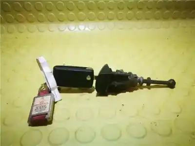 Second-hand car spare part left front door lock for citroen c4 berlina 1.6 hdi cat (9hy / dv6ted4) oem iam references 