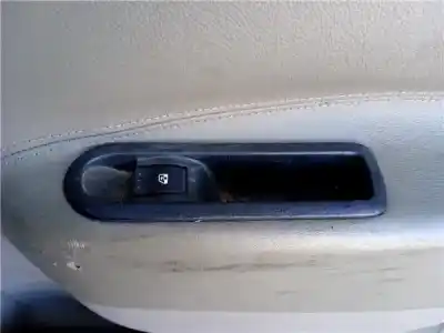 Tweedehands auto-onderdeel rechts achter ruiten bediening voor renault scenic ii 1.5 dci diesel oem iam-referenties 