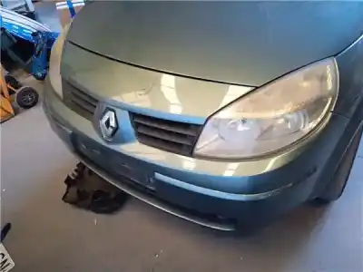 Tweedehands auto-onderdeel voorbumper voor renault scenic ii 1.5 dci diesel oem iam-referenties 8200139528