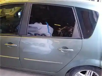 Tweedehands auto-onderdeel deur links achter voor renault scenic ii 1.5 dci diesel oem iam-referenties 