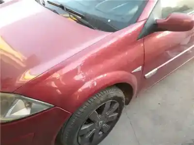 Peça sobressalente para automóvel em segunda mão GUARDA-LAMAS DIANTEIRO ESQUERDO por RENAULT MEGANE II SEDÁN (LM0/1_)  Referências OEM IAM   