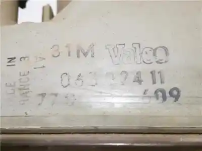 Second-hand car spare part right headlight for renault 19 1.4--g oem iam references 06302411  770078609