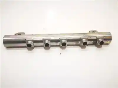 Second-hand car spare part distributor pipe for fiat stilo (192) 1.9 jtd / 1.9 jtd 115 active oem iam references 0445214053  55187883
