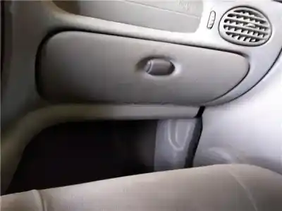 Автозапчастина б/у бардачок для renault scenic rx4 (ja0) 1.9 dci diesel cat посилання на oem iam 
