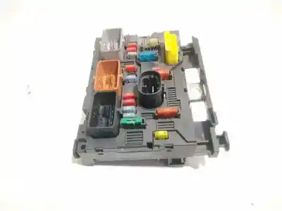 Second-hand car spare part FUSE BOX UNIT for PEUGEOT 307 BREAK/SW  OEM IAM references 9664055780  