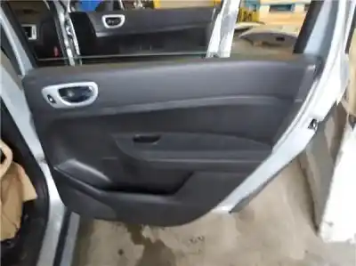 Pezzo di ricambio per auto di seconda mano rivestimento porta posteriore destro per peugeot 307 break/sw 1.6 hdi riferimenti oem iam 