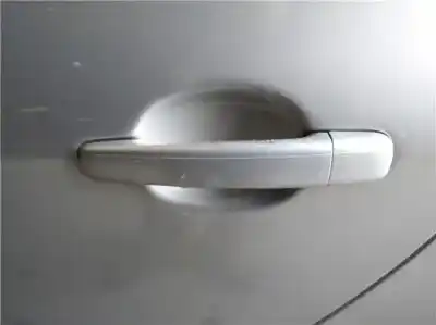 Pezzo di ricambio per auto di seconda mano maniglia esterna posteriore sinistra per peugeot 307 break/sw 1.6 hdi riferimenti oem iam 