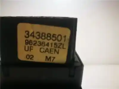 Piesă de schimb auto la mâna a doua maneta bloc lumini pentru citroen saxo 1.5 diesel cat (vjy. vjz / tud5) referințe oem iam 34388501  96236415zl