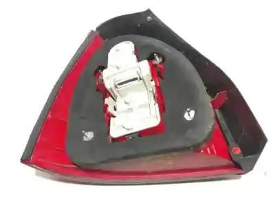 Second-hand car spare part right tailgate light for audi a3 (8l1) 1.9 tdi oem iam references 8l0945257  