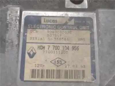 Second-hand car spare part ecu engine control for renault clio ii fase i (b/cb0) (1998->) 1.9 d (b/cb0e) oem iam references 7700111205