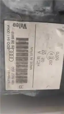 Peça sobressalente para automóvel em segunda mão farol / farolim direito por audi a4 berlina (b5) 1.9 tdi referências oem iam 8d0941004a
