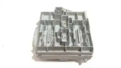 Second-hand car spare part fuse box unit for fiat stilo (192) 1.9 120 dynamic multijet oem iam references 51773289  