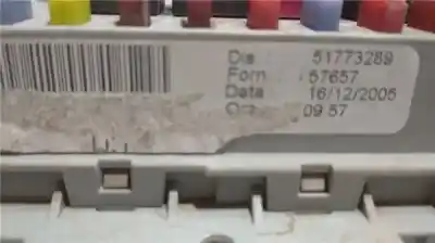 Second-hand car spare part fuse box unit for fiat stilo (192) 1.9 120 dynamic multijet oem iam references 51773289  