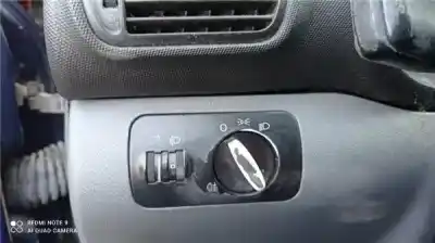 Peça sobressalente para automóvel em segunda mão  por SEAT LEON (1M1)  Referências OEM IAM 8L0953513G FKZ  