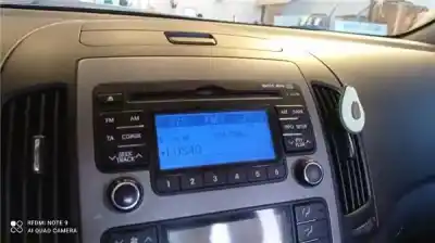 Peça sobressalente para automóvel em segunda mão sistema de áudio / rádio cd por hyundai i30 (fd) 1.6 crdi referências oem iam 