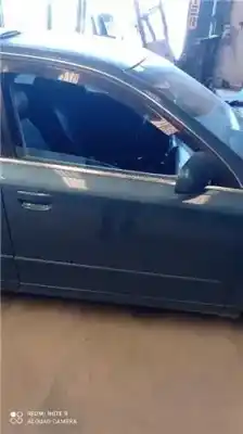 Peça sobressalente para automóvel em segunda mão porta dianteira direita por audi a4 berlina (8e) 1.9 tdi (96kw) referências oem iam 8e0831052